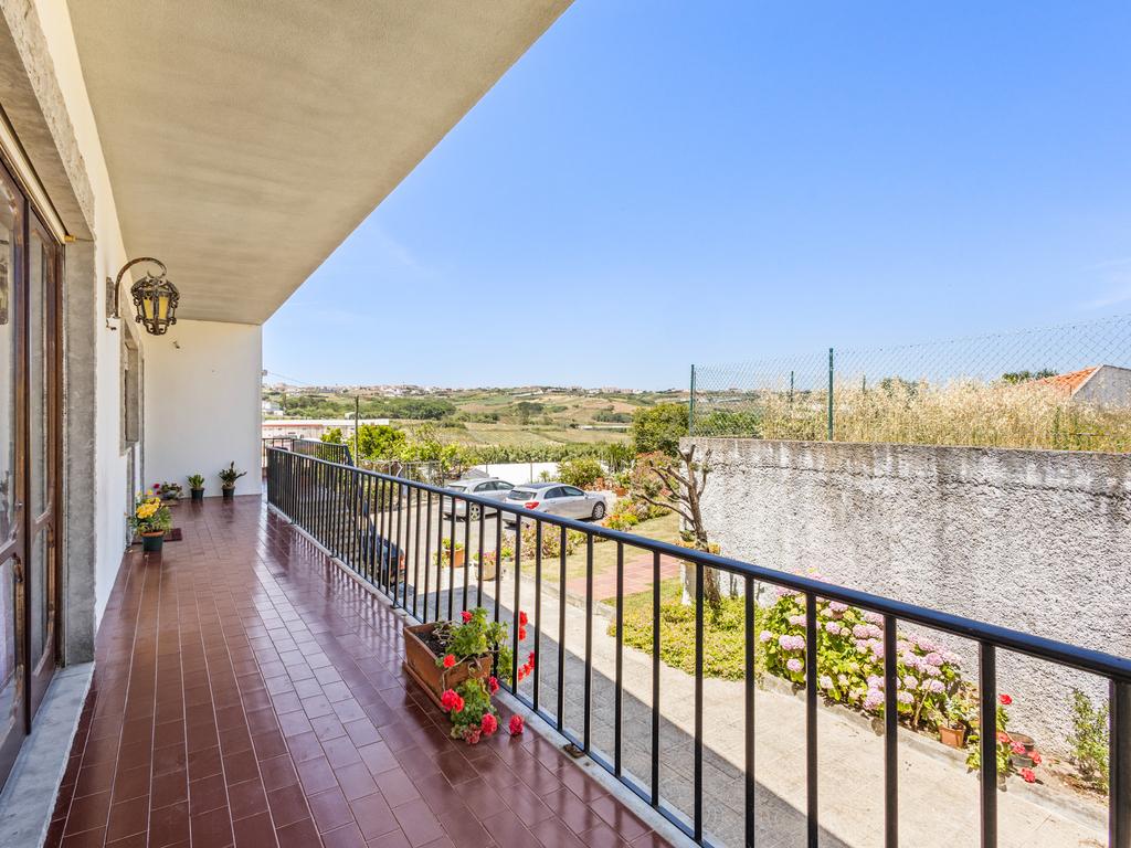 Moradia T5 com Piscina em Lourinhã - Image 20