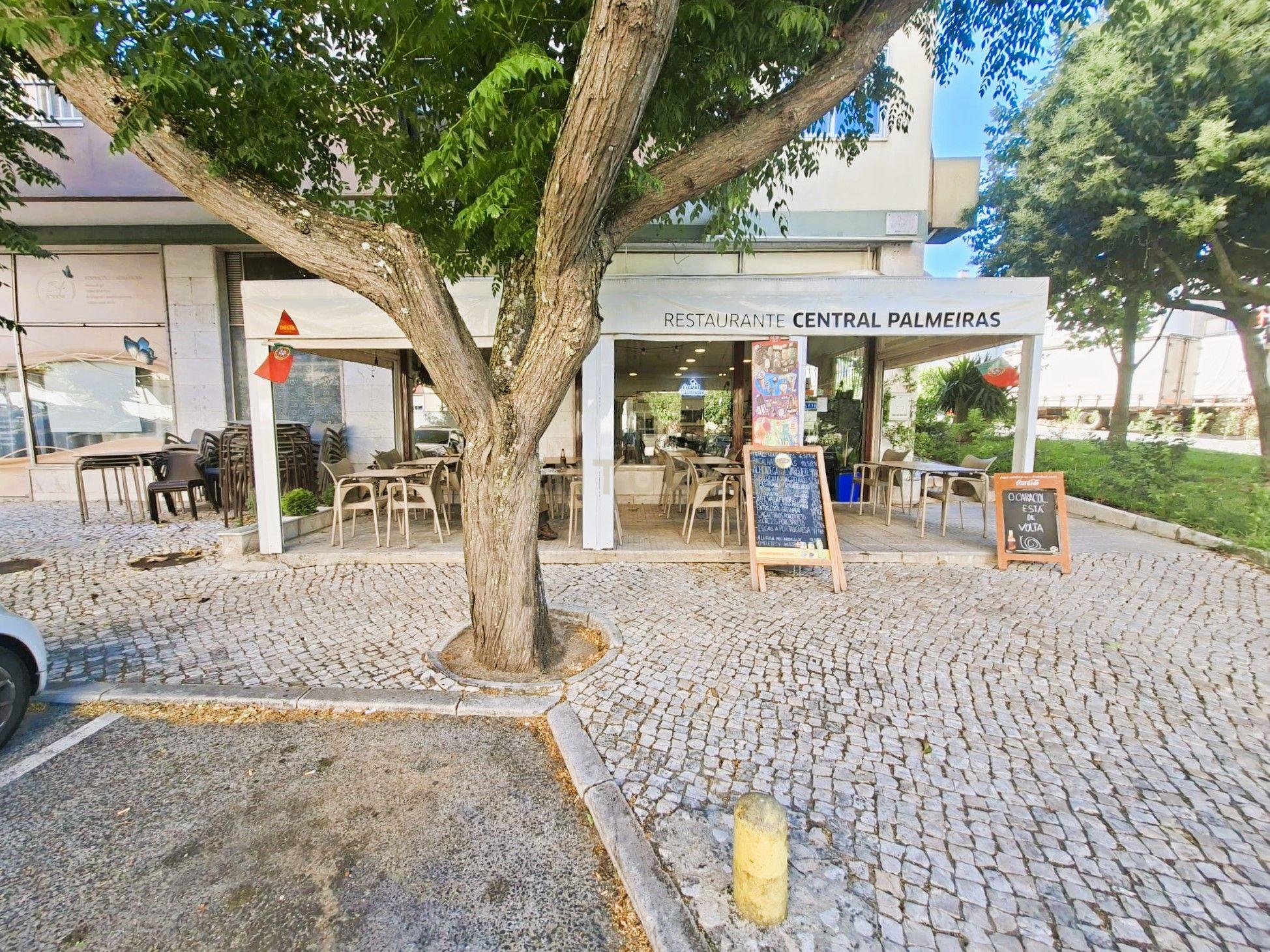 Restaurante com esplanada em Odivelas - Excelente Localização