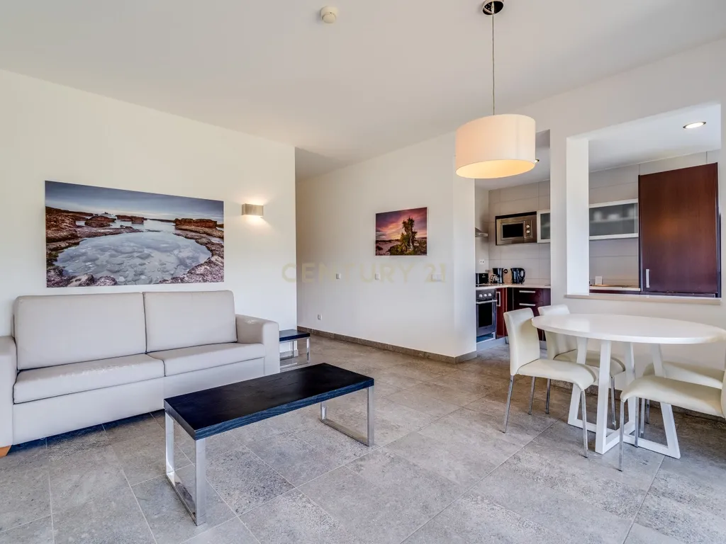 Apartamento Com Piscina e LICENÇA TURÍSTICA no Algarve Race Apartments – Excelente oportunidade de investimento - Image 3