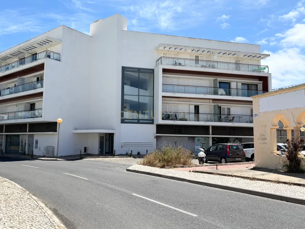 Moderno T1 perto da praia - Image 38