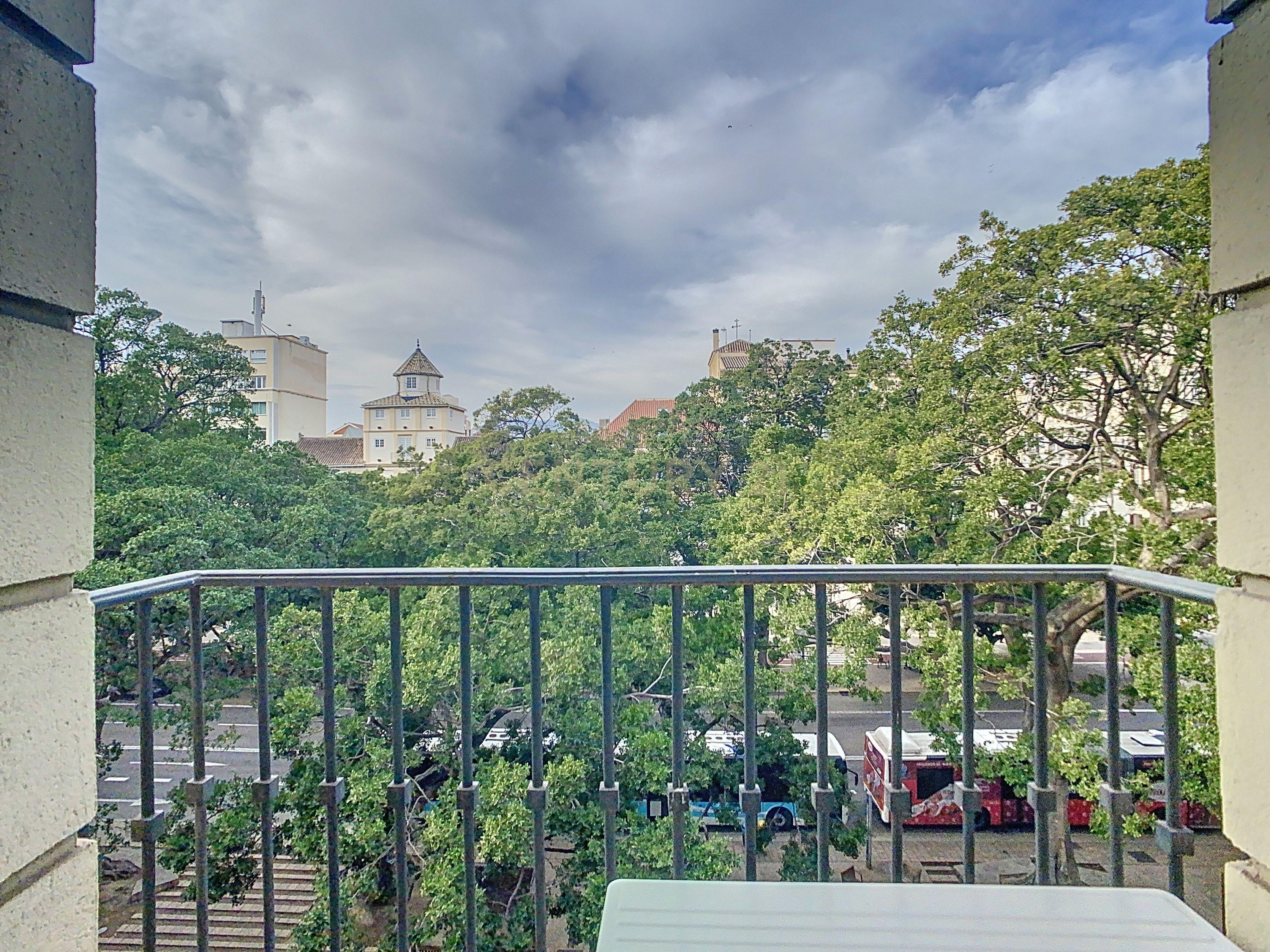 Escritório para venda em Alameda Principal, Málaga - Localização privilegiada com vistas panorâmicas - Image 8