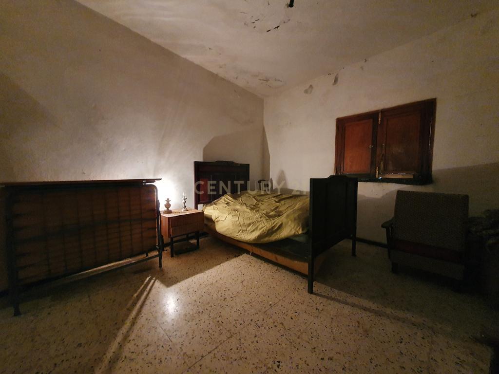 undefined - Image 15