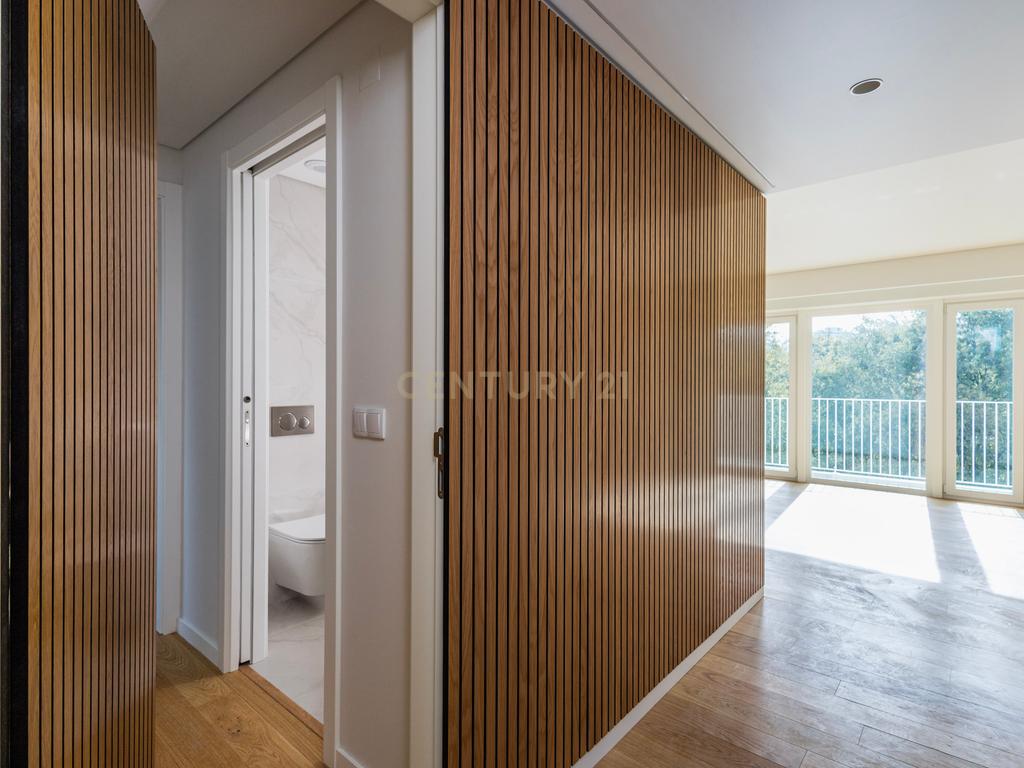 T2 no BERNA HERITAGE, um Edifício Único e Icónico no coração da cidade de Lisboa! - Image 15