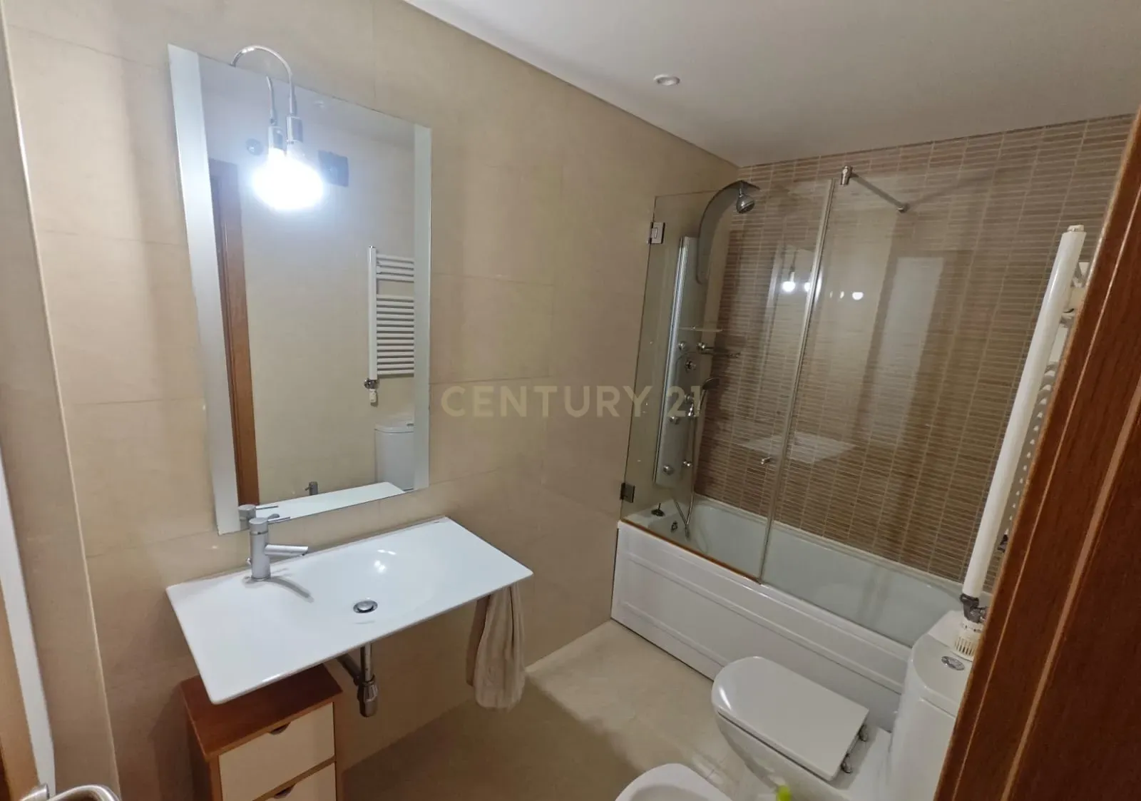 Apartamento de 3 assoalhadas, Box fechada e arrecadação, Póvoa de Santa Iria - Image 17