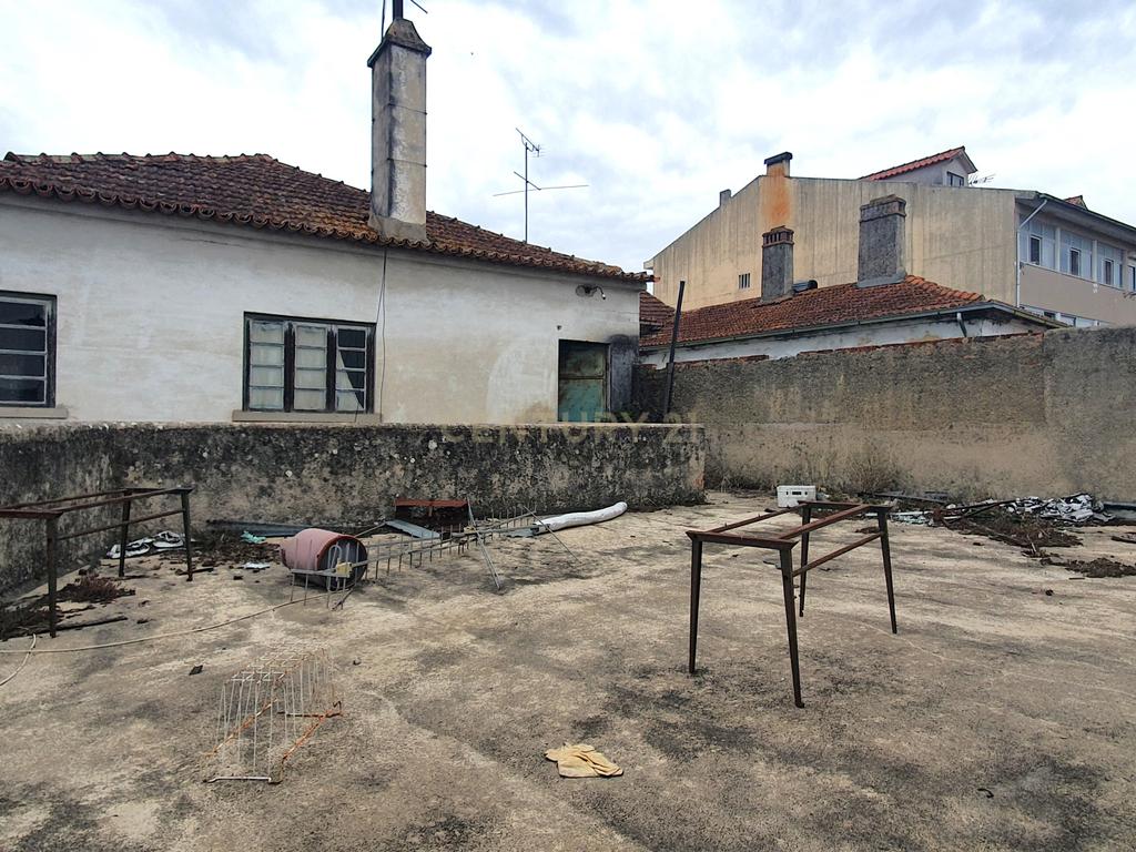 Prédio Centro da Mealhada - Image 14