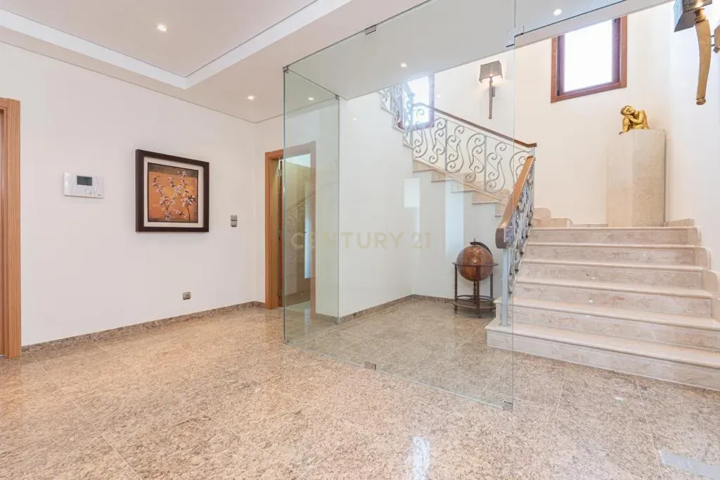 Moradia T8 de grande dimensão em S. João dos Montes, Vila Franca de Xira - Image 13