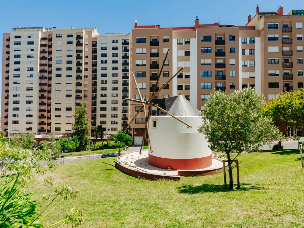 Arrendamento - T4 Alfragide – Quinta Grande - Image 27