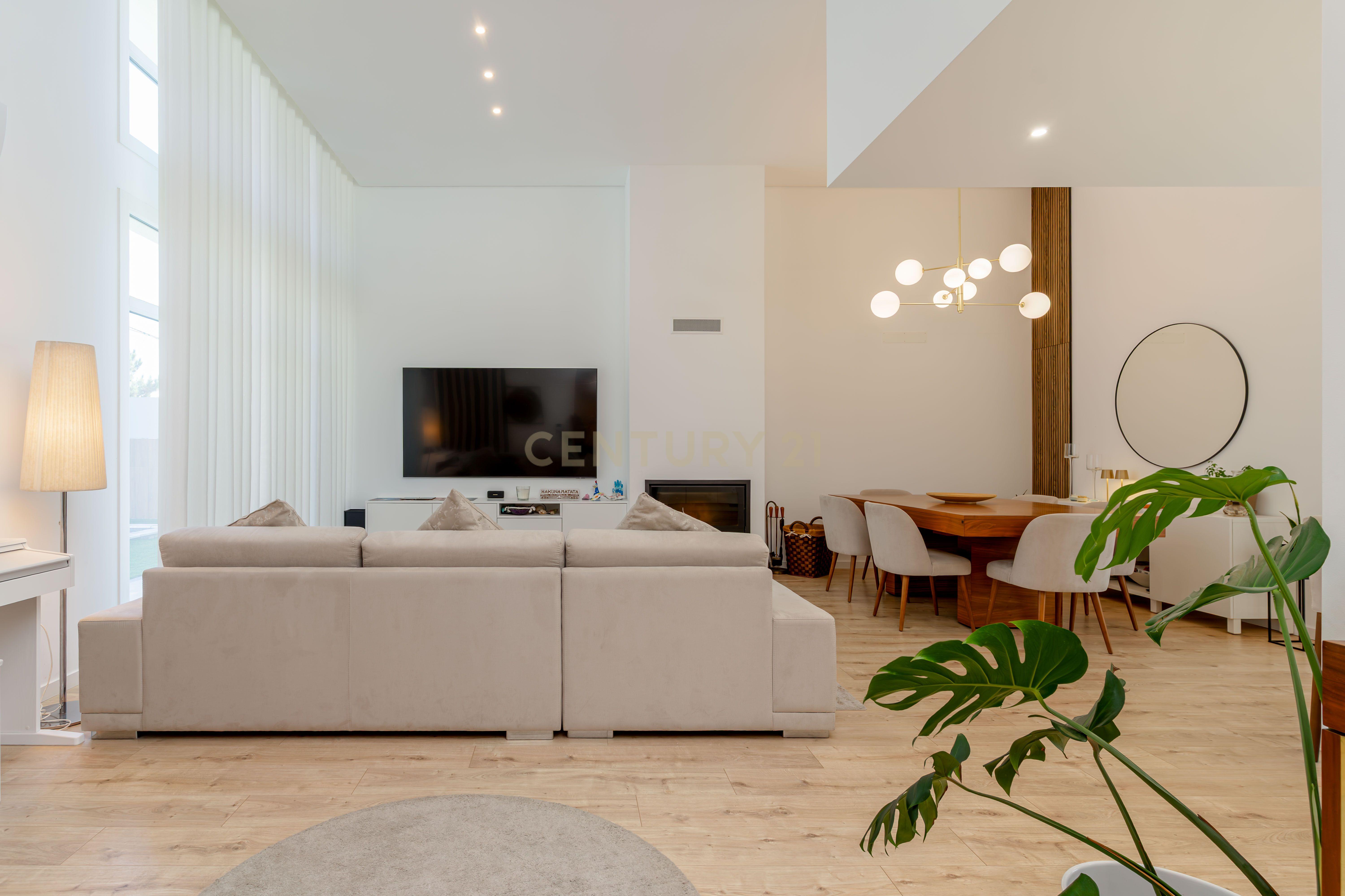 Fotografia 7 de Moradia T4 Térrea de excelência com piscina e casa independente de 50m2 | Quinta da Marquesa