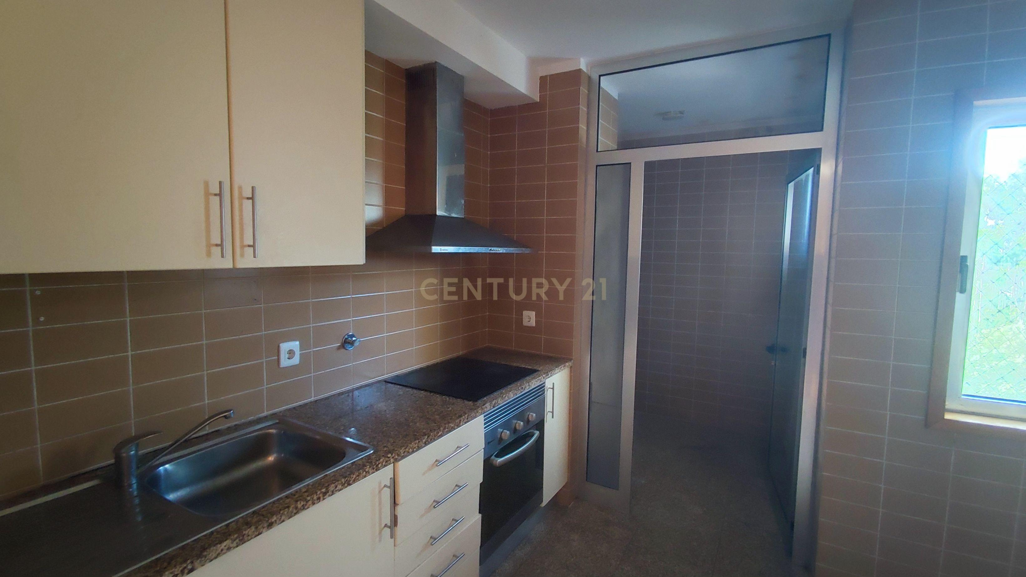 Apartamento T3 no Último Piso com Garagem – Moreira da Maia, Porto - Image 14