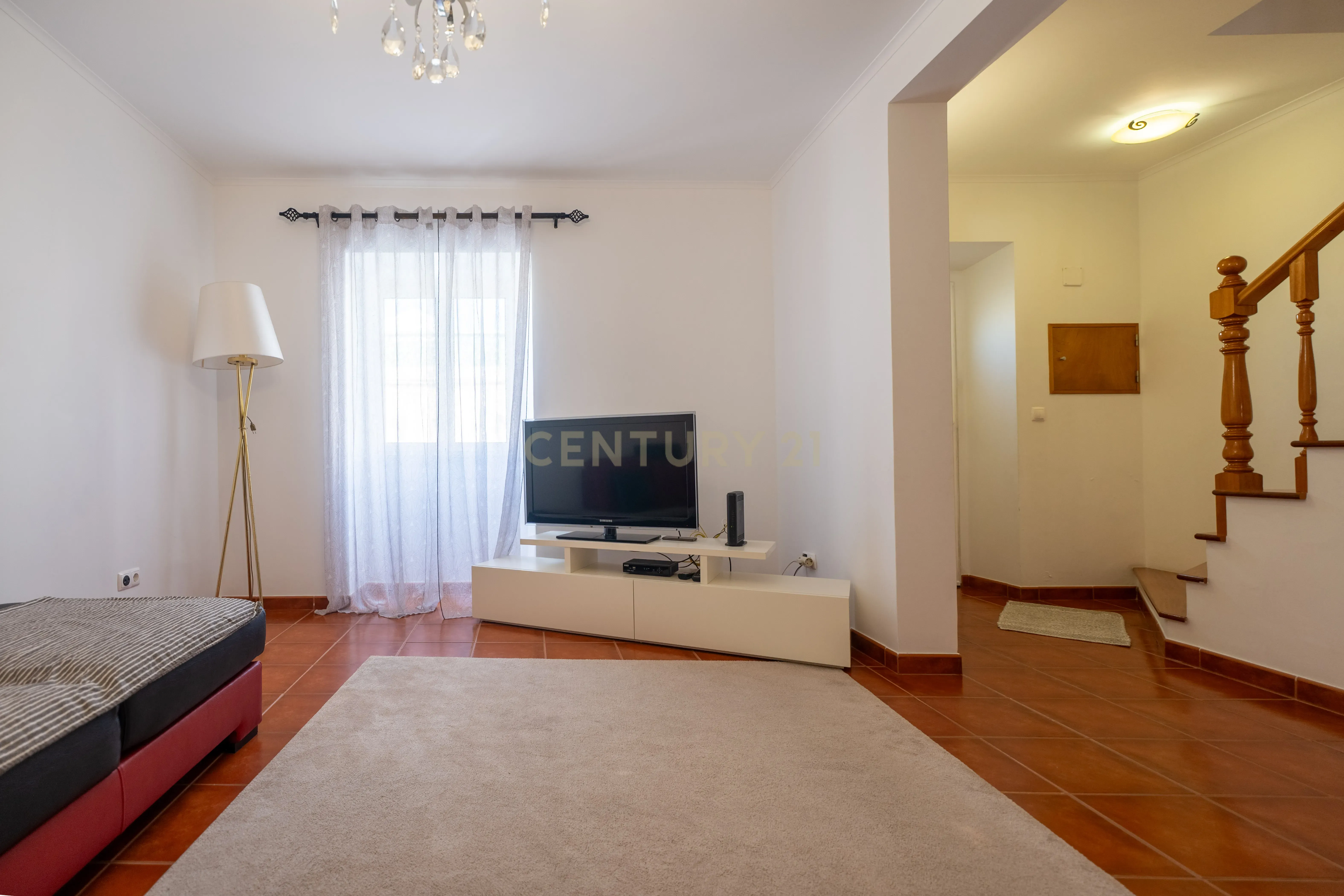 Moradia T2 na Matriz da Ribeira Grande- Conforto, localização e qualidade de vida numa só casa! - Image 4