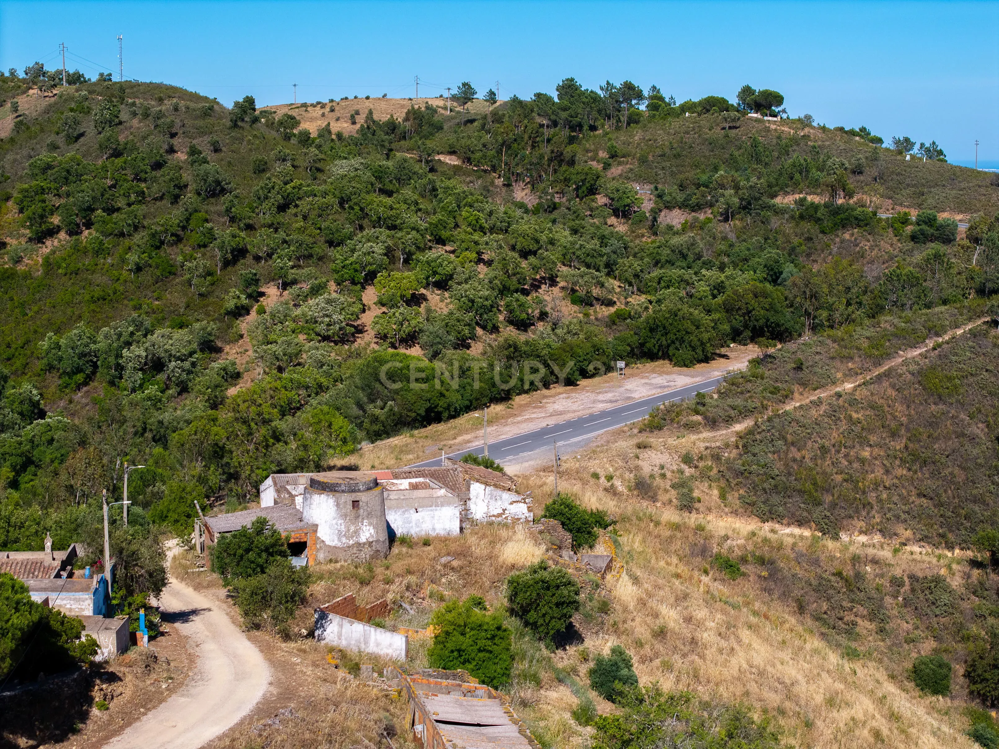 Fotografia 10 de Terreno Misto com Projeto de Turismo Rural e Vista Panorâmica de Mar e Serra – Santa Catarina da Fonte do Bispo, Tavira