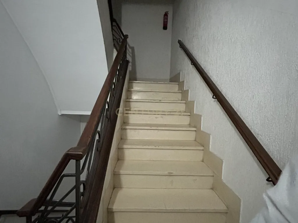 Edifício exclusivo com grande potencial numa das melhores zonas de Trujillo - Image 63