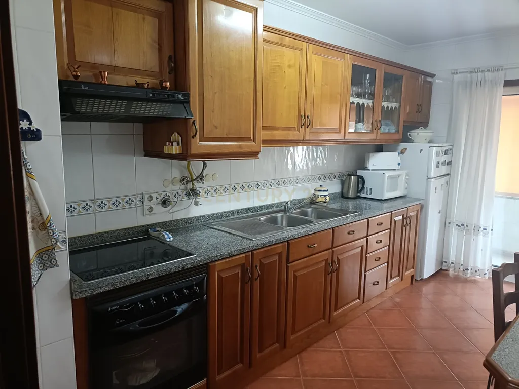 Apartamento T3 com box| Oliveira do Hospital, Coimbra - Image 42