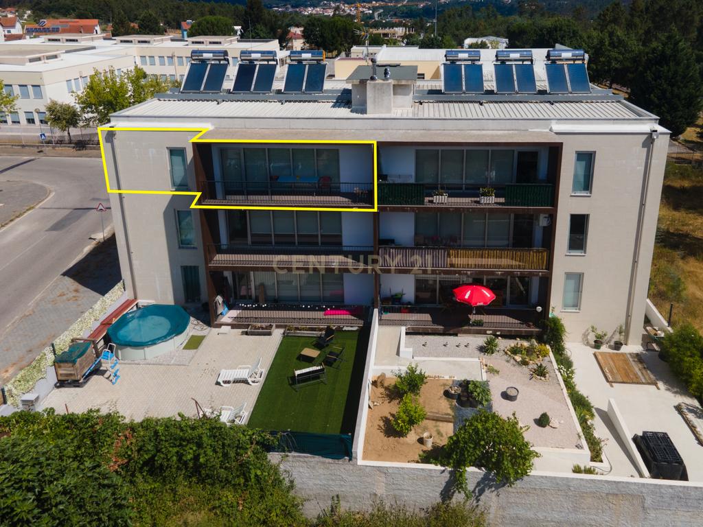 Apartamento T3 Moderno | 142 m² | Com Garagem | Construção de 2022 | Arganil - Image 3