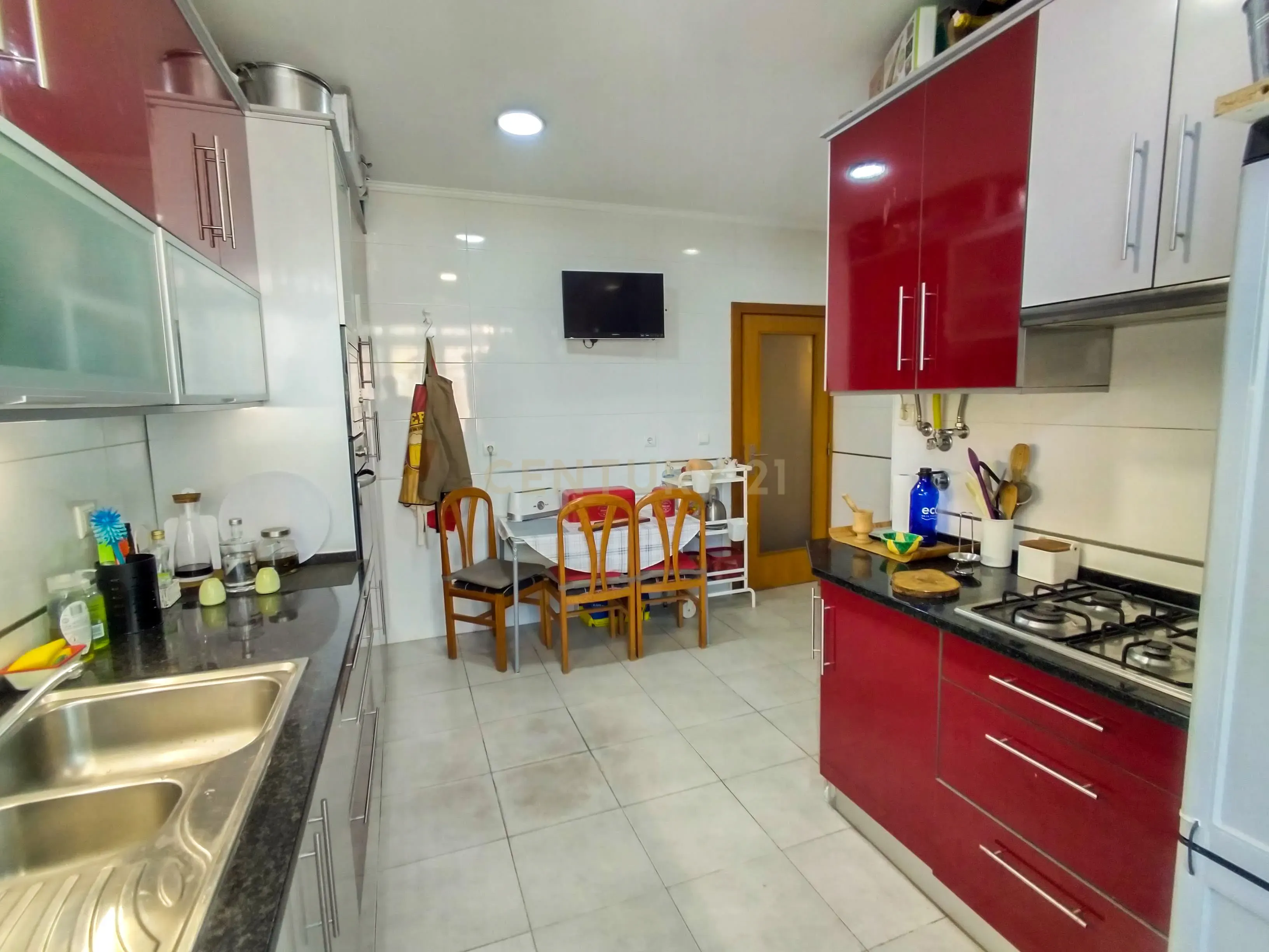 Apartamento T2 Venteira / Amadora - Image 11