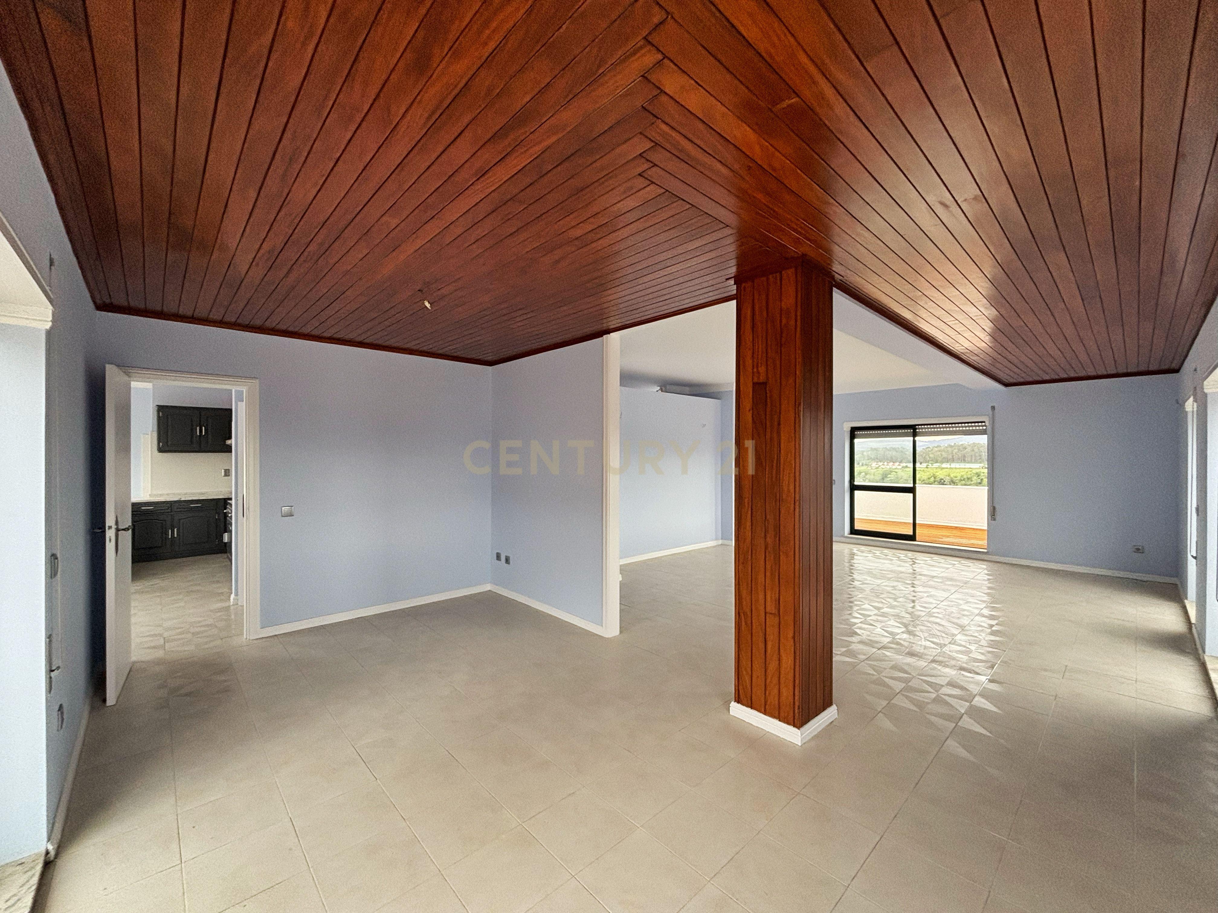 Penthouse T3 com amplo terraço vista Rio e Serra - Vila Nova de Cerveira - Image 5