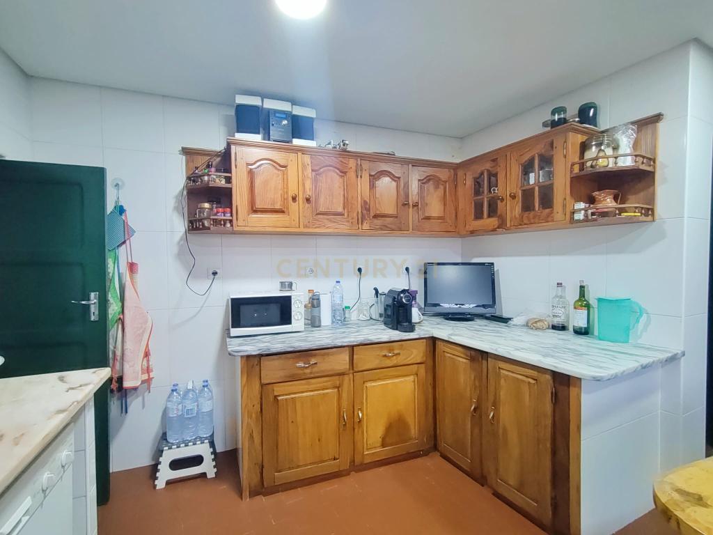 Moradia com Comércio em Amorim, Póvoa de Varzim - Uma Oportunidade Única! - Image 48