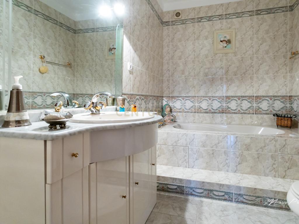 💥 Excelente Moradia T4 – Samouco – Alcochete 💥 - Image 32