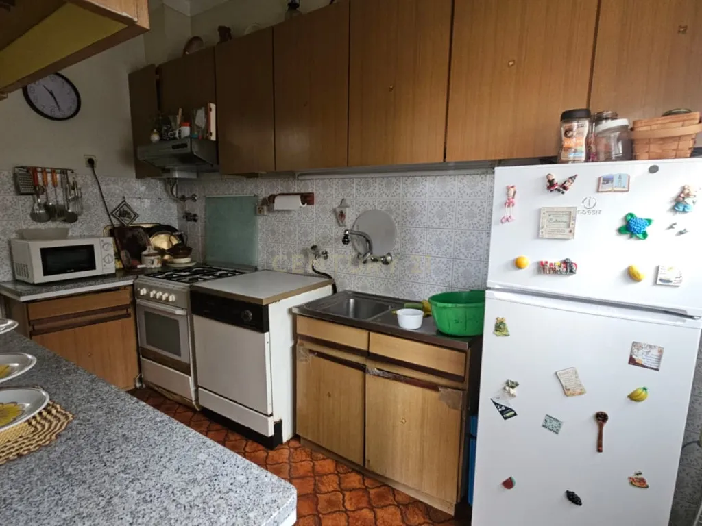 Moradia T4 com garagem em Ouressa, Mem Martins, Sintra - Image 3