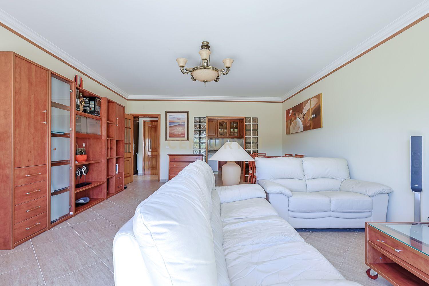 Fotografia 5 de Apartamento T1 com Vista Mar em Sesimbra, Setúbal