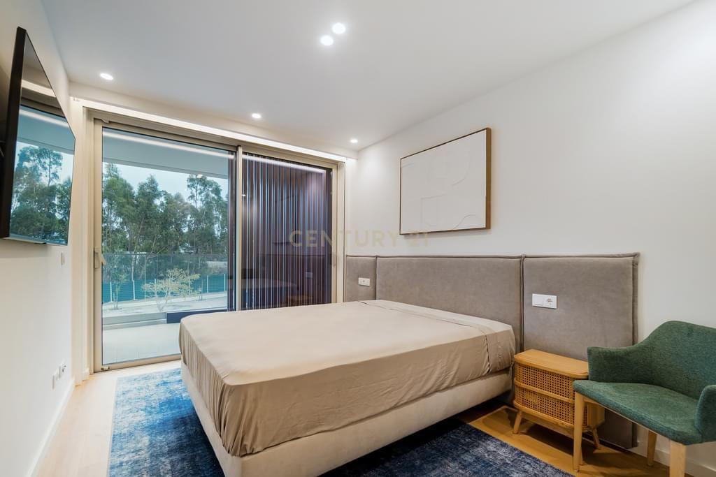 Apartamento T3 de charme totalmente mobilado no Belas Clube de Campo - Image 16