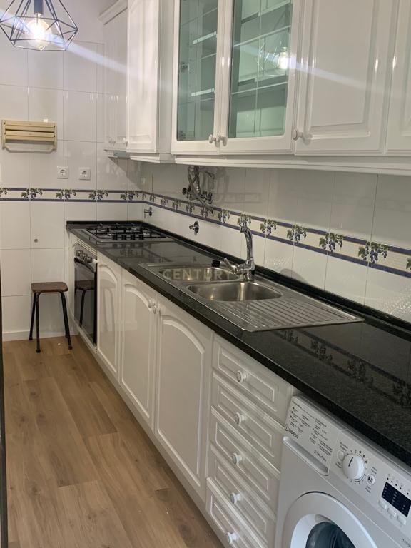 Apartamento para Investimento Metro de Alfornelos - Image 7