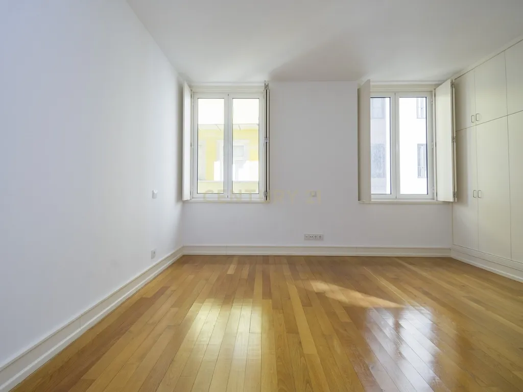 Apartamento T2 de Charme para Arrendamento na Avenida da Liberdade - Image 20