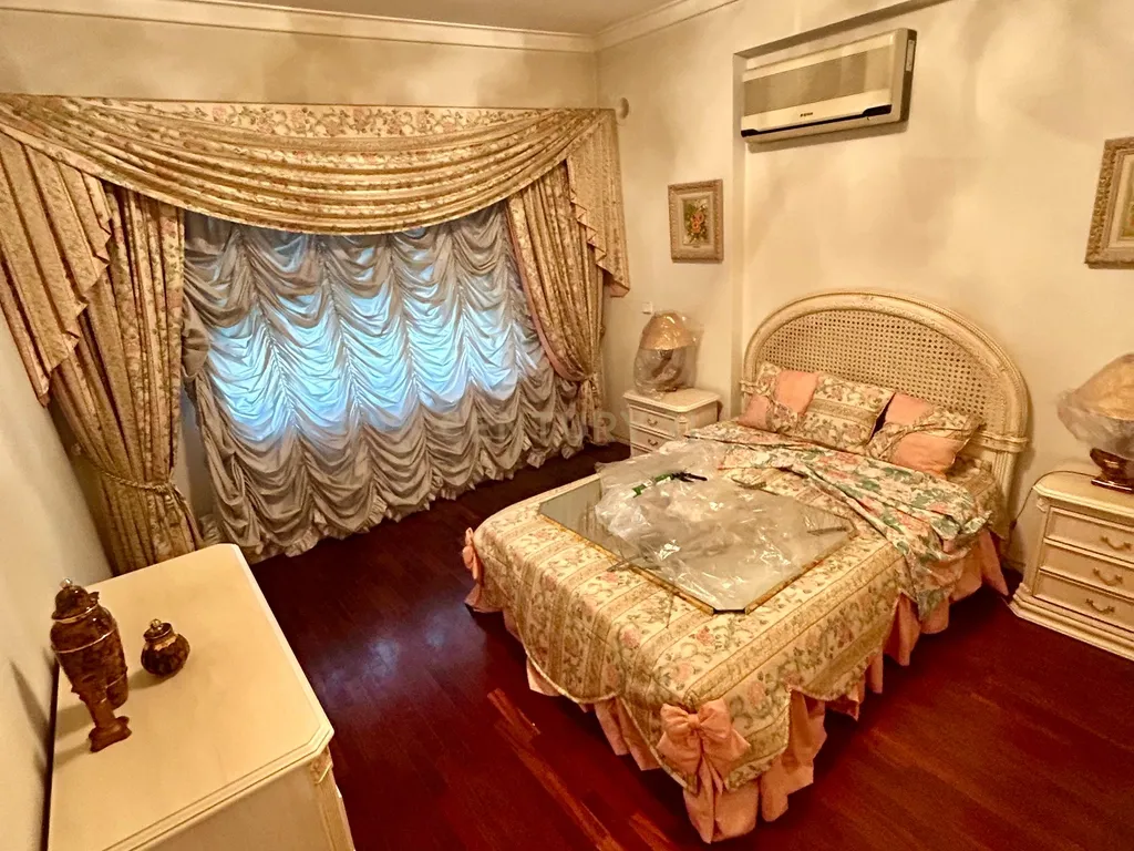 Apartamento T4 para arrendamento na freguesia de Arroios, em Lisboa - Image 21