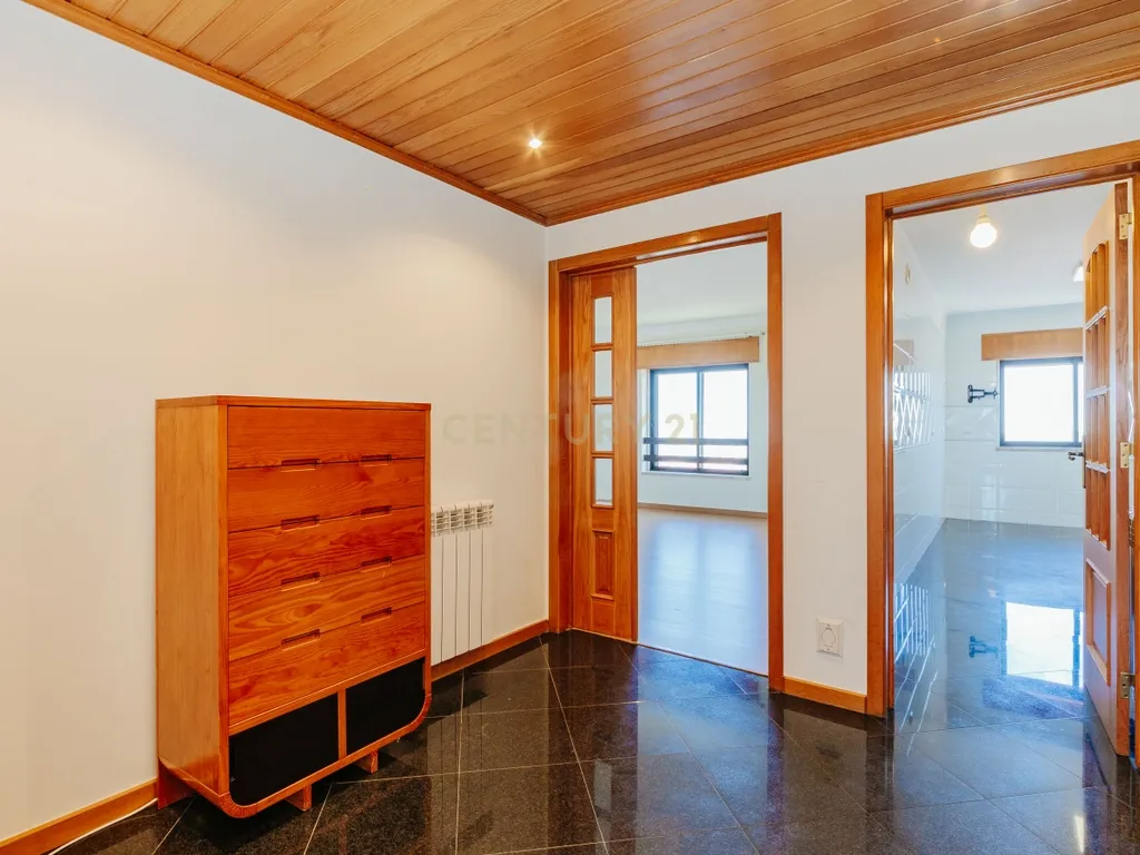 Arrendamento - T4 Alfragide – Quinta Grande - Image 5