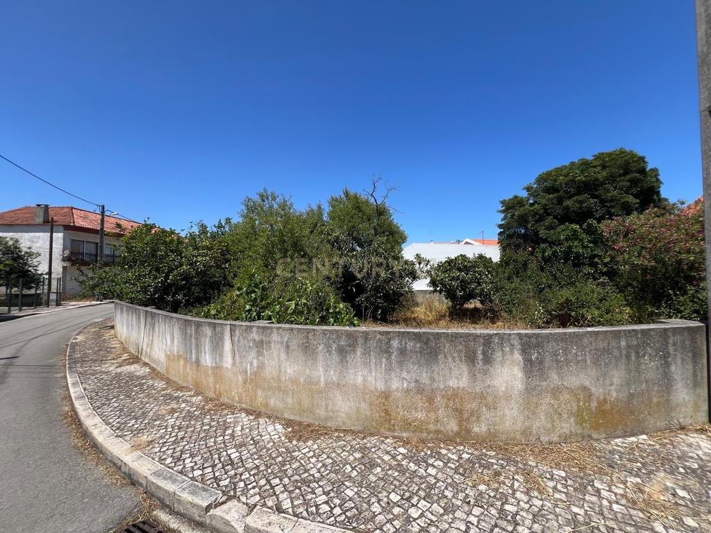 Terreno Urbano com 310 m2 na Charneca de Caparica - Image 8