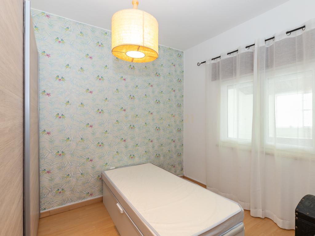 Moradia Isolada - Quinta das Laranjeiras, Fernão Ferro - Image 11