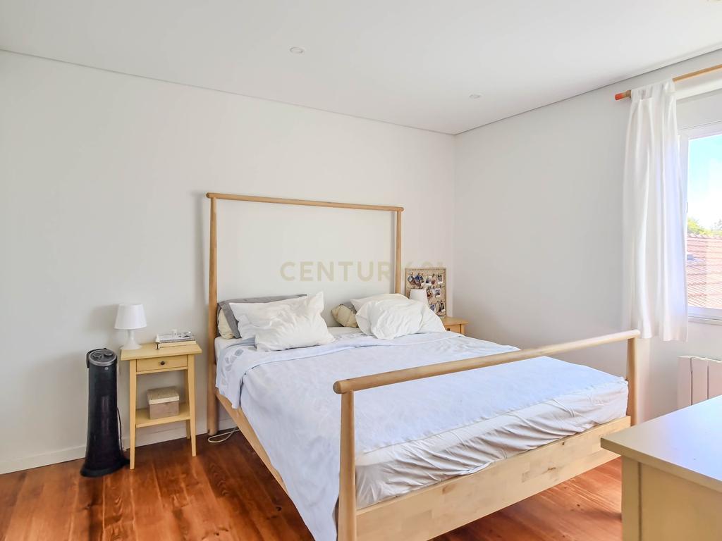APARTAMENTO T2 COM  LOGRADOURO – CENTRO DE MATOSINHOS  - Image 6