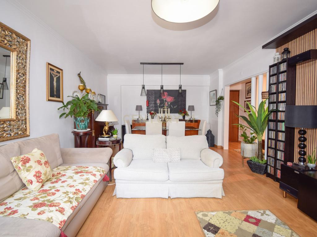 Apartamento T2 em Linda-a-Velha, Oeiras - Image 3