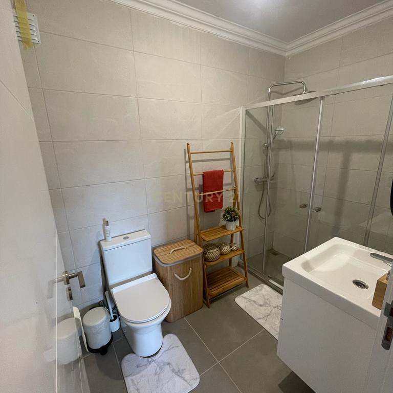 Apartamento T2 Mobilado Condomínio Fechado - Sagres. - Image 15