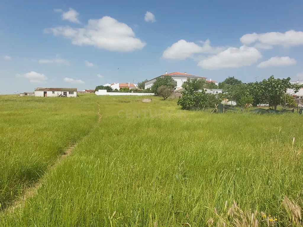 🌟 Oportunidade Única: Terreno Urbano com 12.850 m² a 7 km de Beja! - Image 2