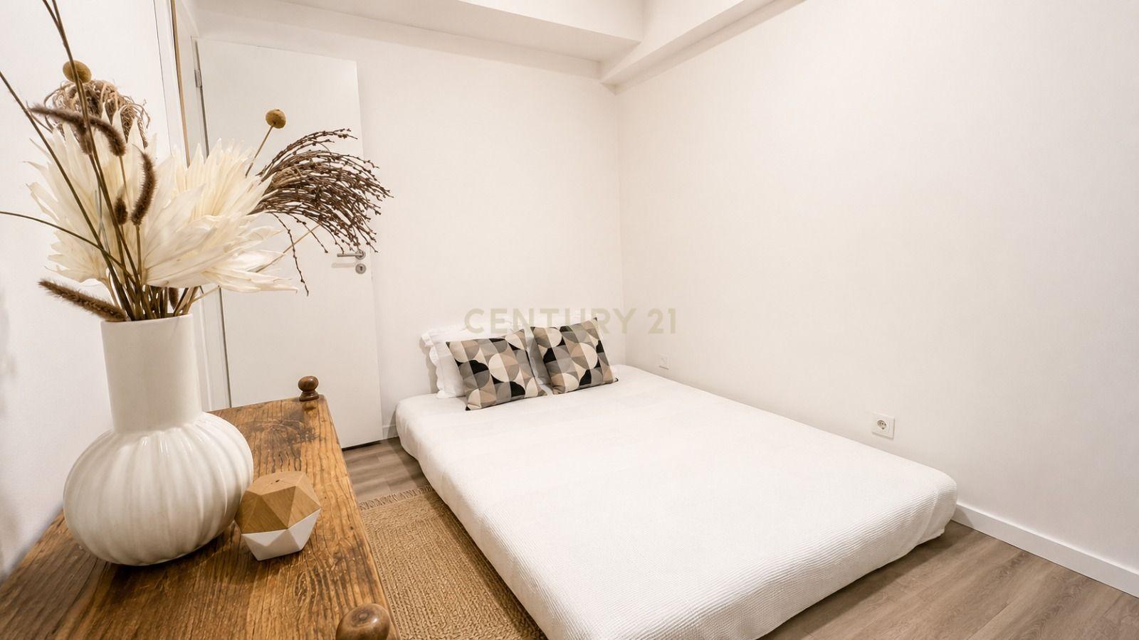 Fotografia 3 de Loja totalmente remodelada e convertida em Apartamento T2 em Arrentela, Seixal | Vista Rio