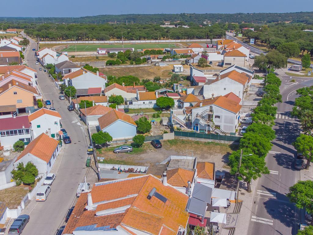 Terrenos Urbanos em Águas de Moura – Excelente Oportunidade para Habitação ou Investimento - Image 13