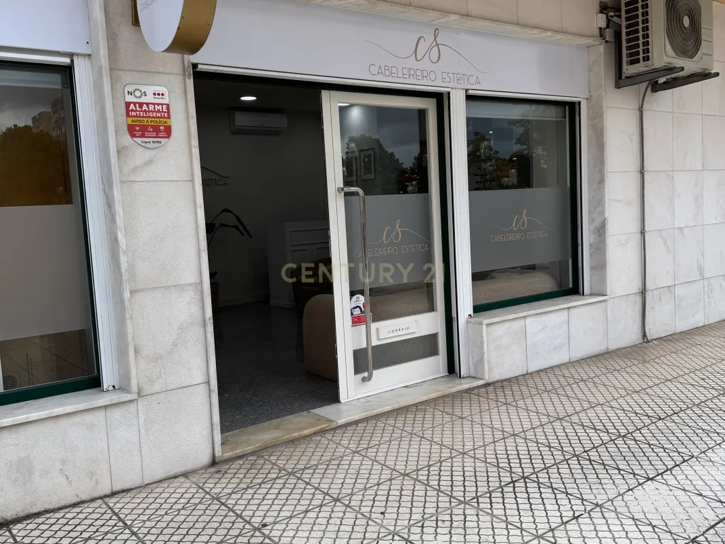 Trespasse de cabeleireiro- Telheiras - Image 15