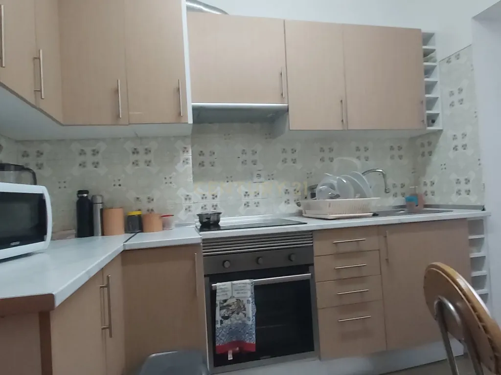 🌞 Apartamento T4 Luminoso com Excelentes Áreas e Garagem– Zona Premium de Beja - Image 9