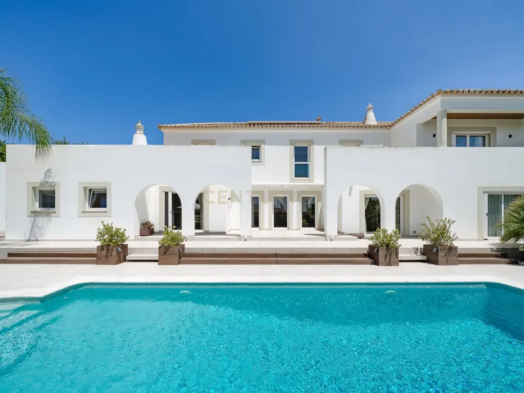 Villa em Belmonte (Luxo) - Image 2