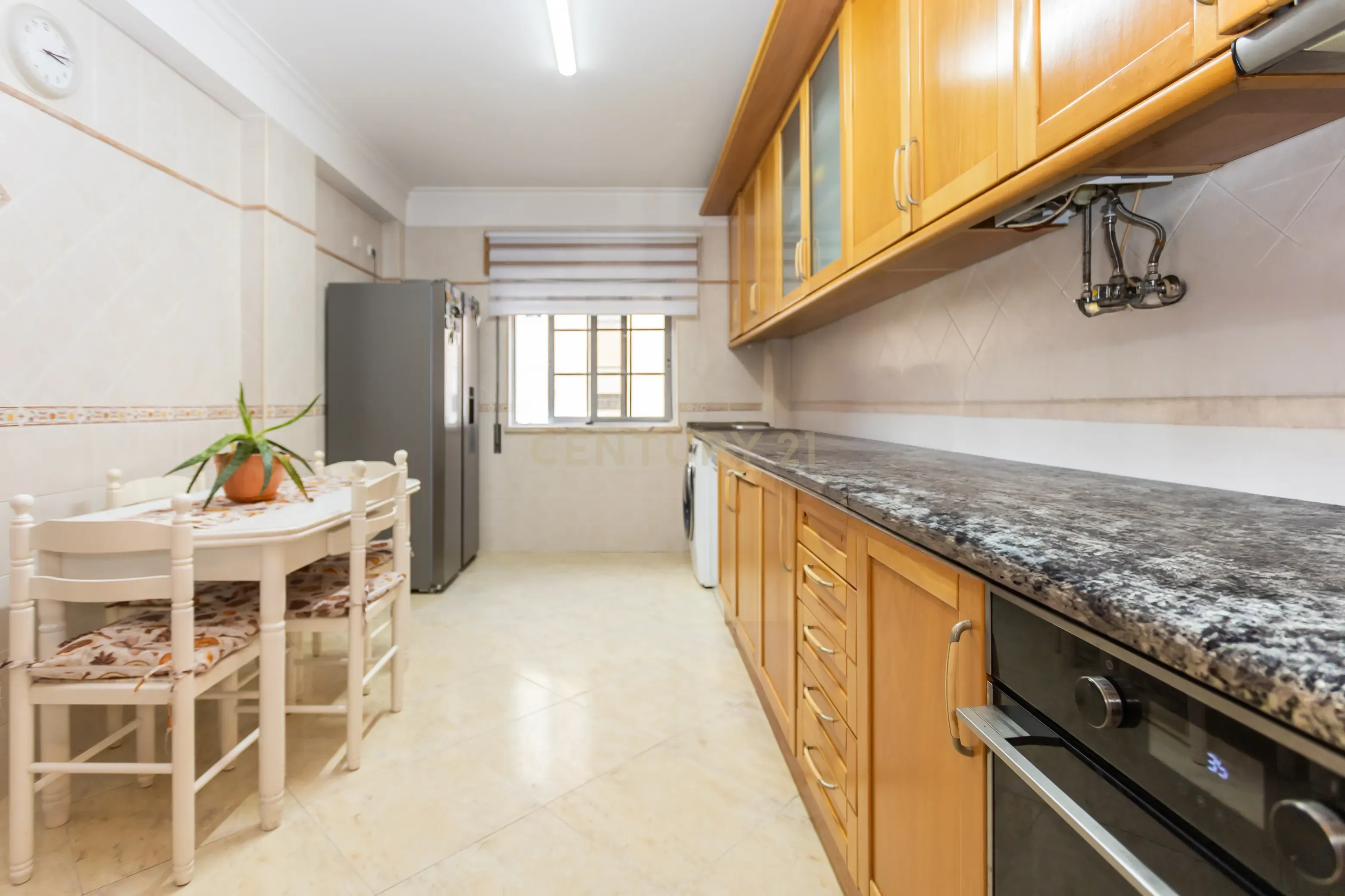 Apartamento T3 Quinta do Conde - Image 9