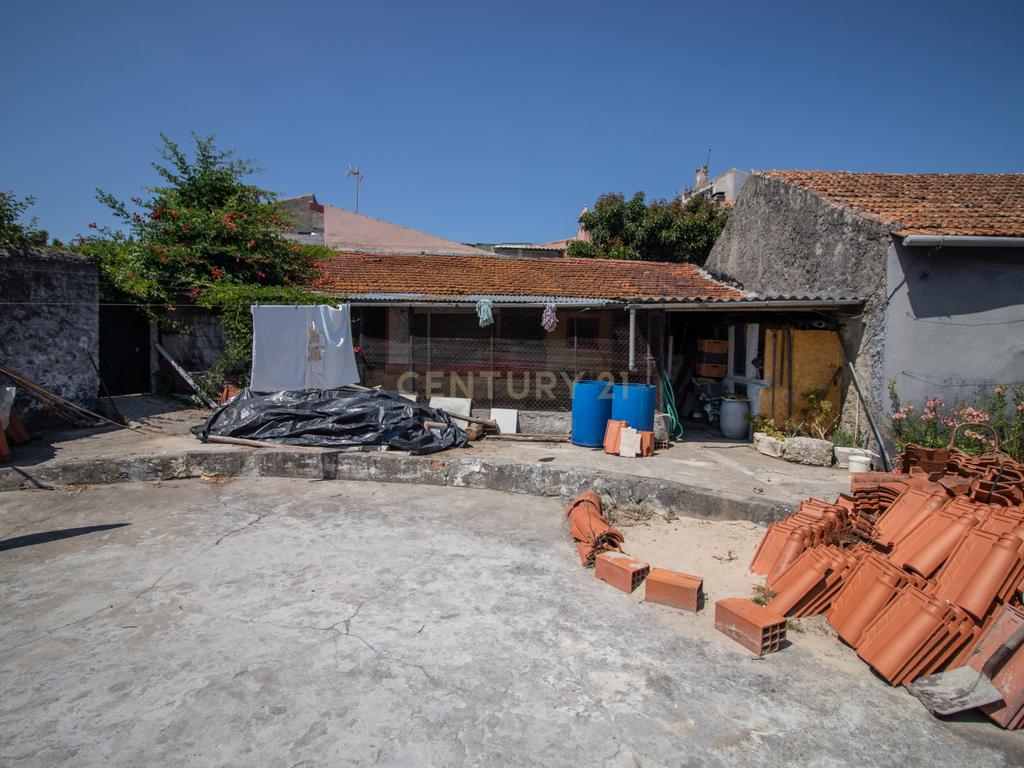 Moradia T3 com Terraço e Jardim no Alqueidão - Figueira da Foz - Image 31