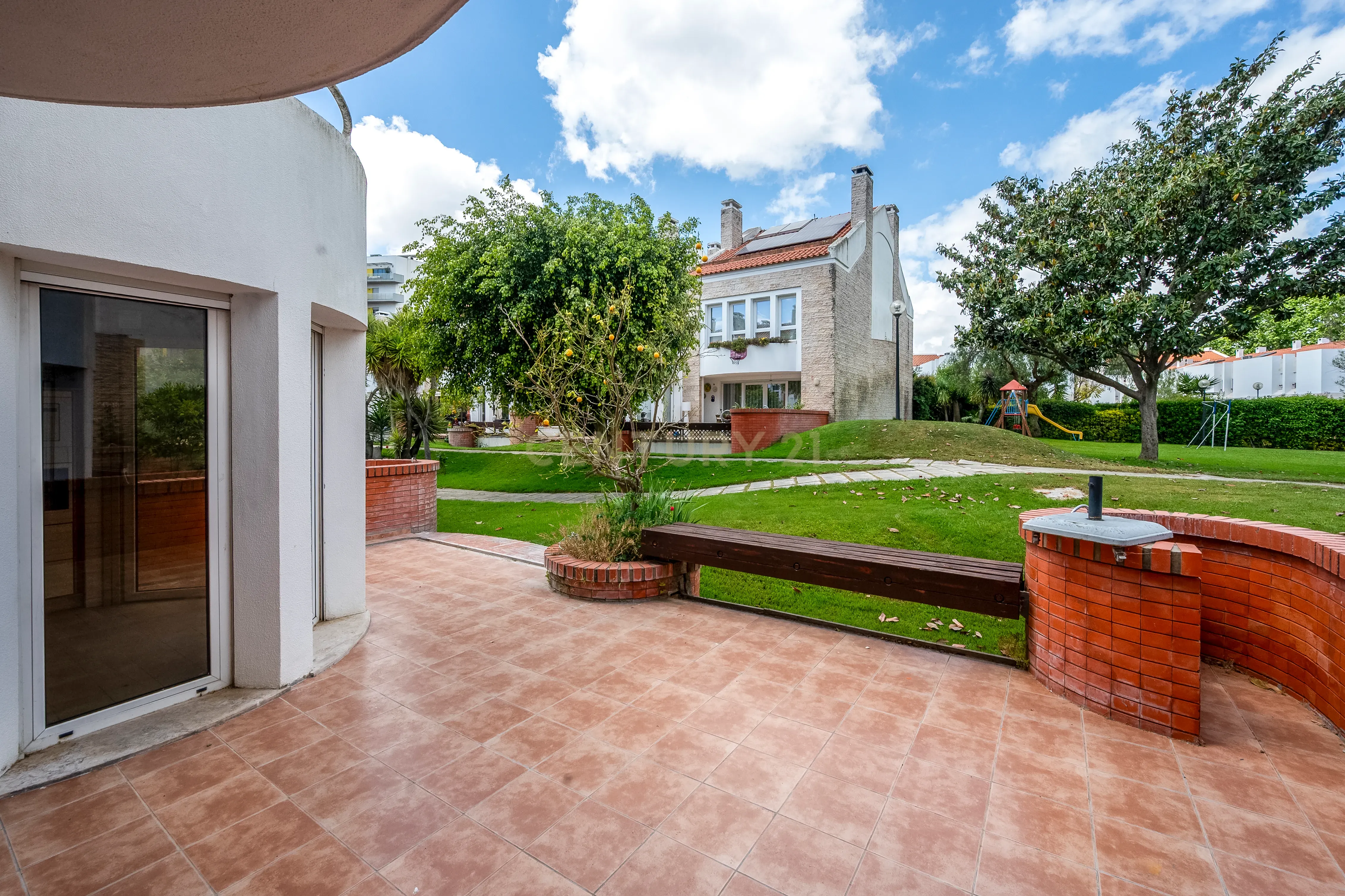 Fotografia 11 de Moradia T4+1 em Condomínio Privado – Parque das Nações, Lisboa
