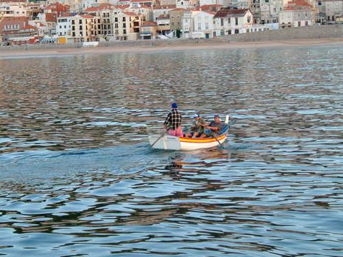 Moradia T3+2 | Sesimbra com Piscina, Jacuzzi, duas Pérgulas Bioclimáticas e muito mais. - Image 107