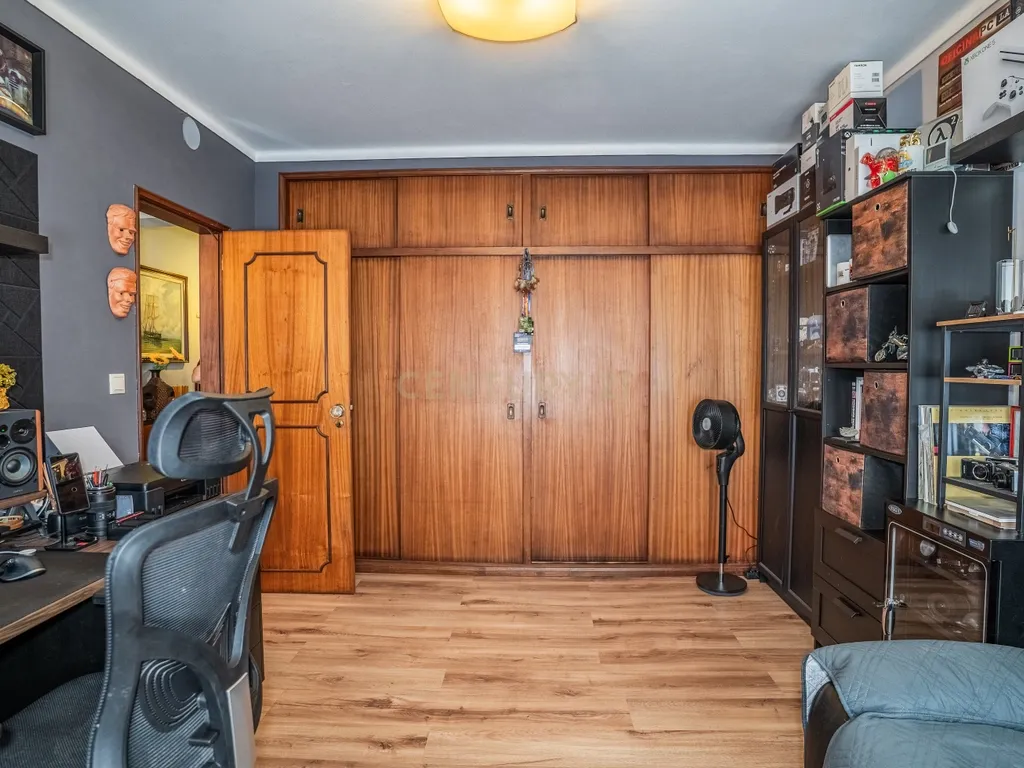 Apartamento Duplex T3+2 com Garagem Box - Image 24