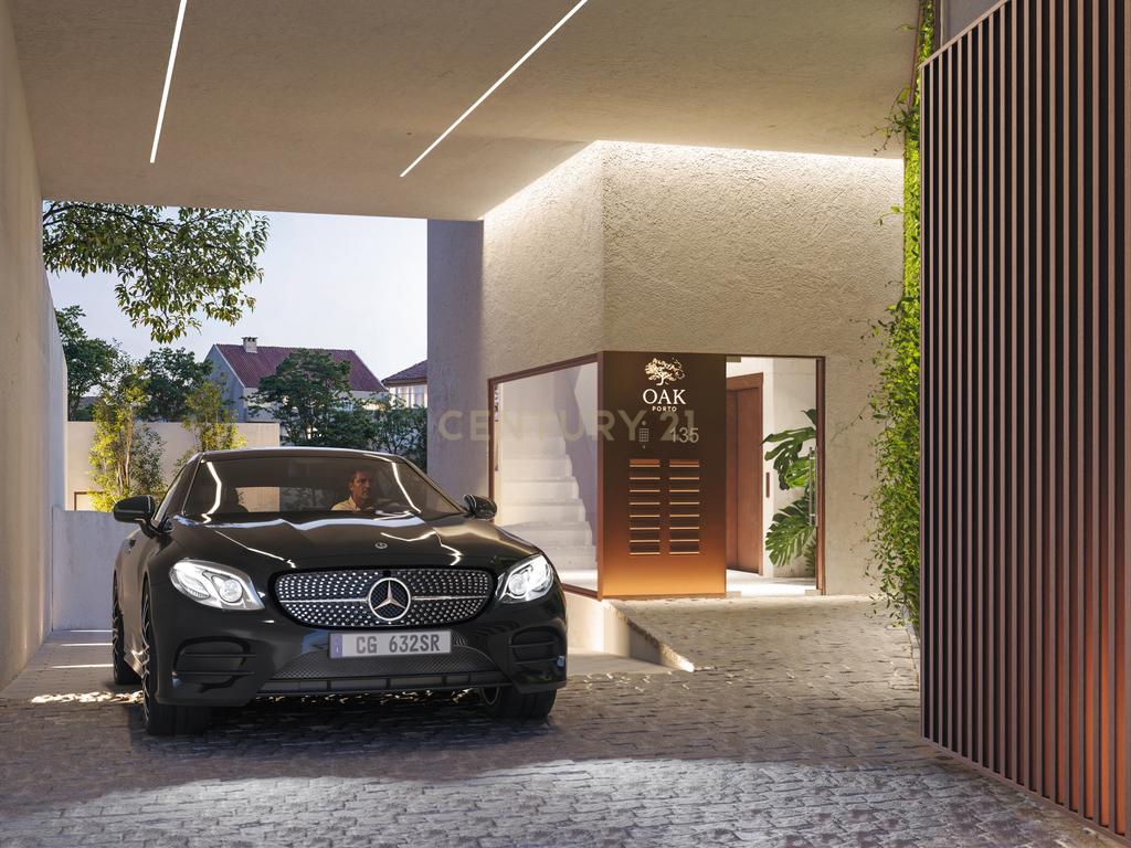 OAK Porto | T1 em último piso com varanda em condomínio privado na Boavista - Image 8