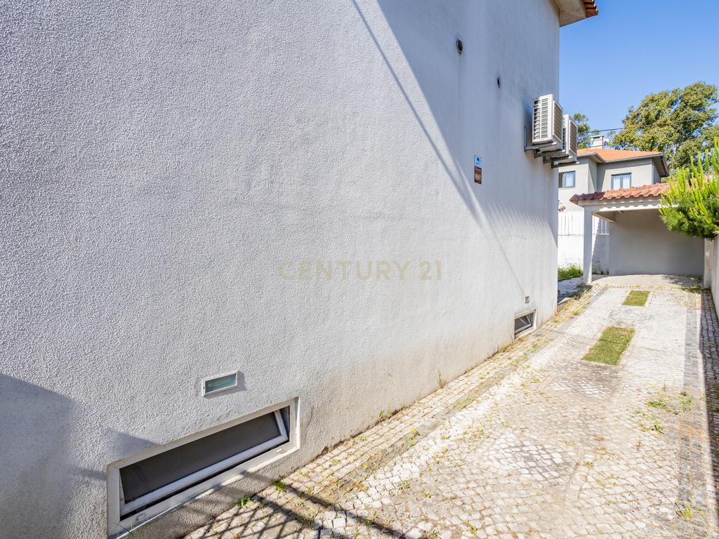 Moradia T3 no Bairro da Encarnação , Olivais - Image 27