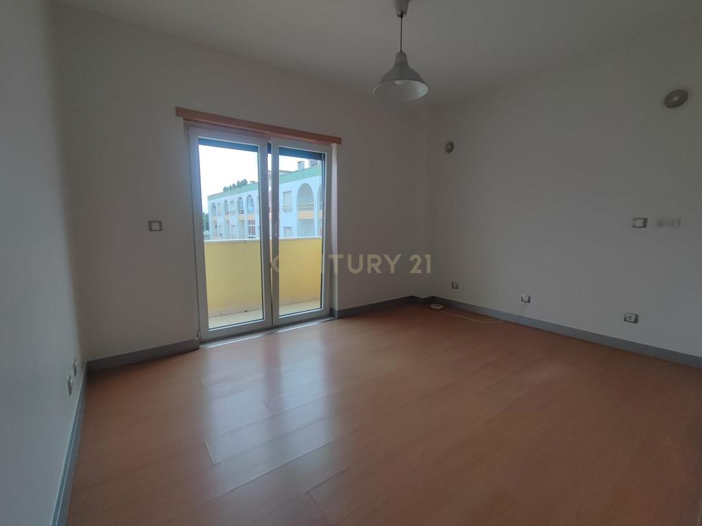 Apartamento T3 - Pinhal de Frades - Image 15
