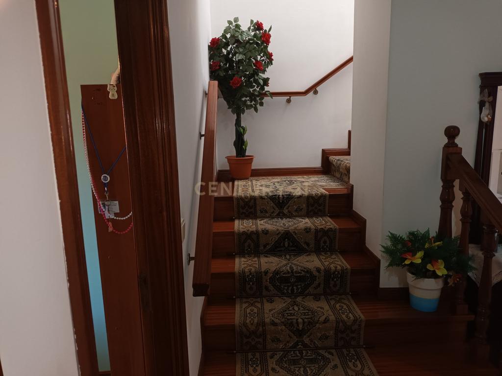 Vende-se apartamento T3 Duplex, zona das Antas, Porto - Image 16