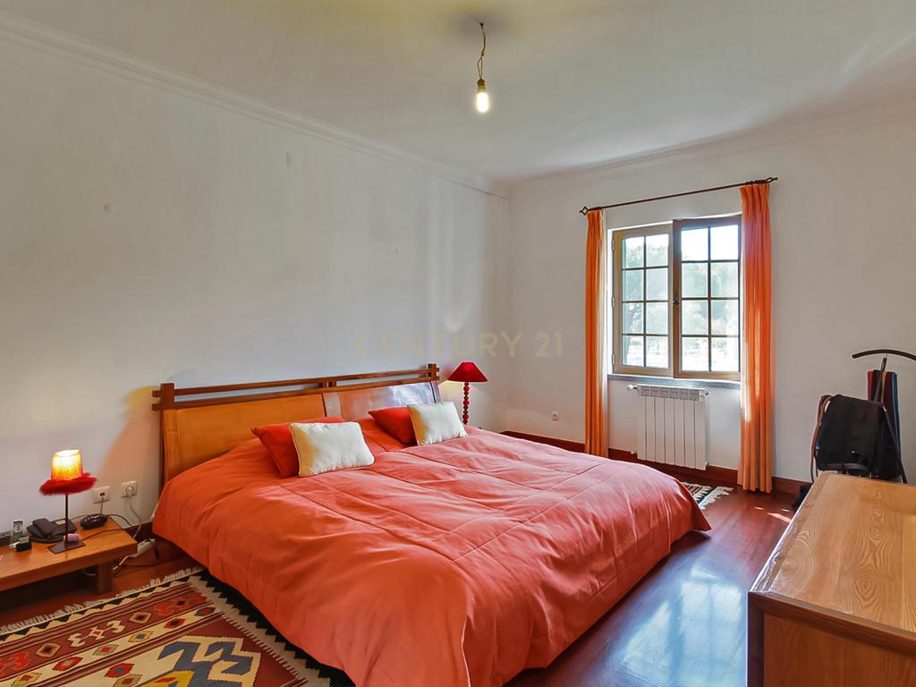 MORADIA TÉRREA | 4 QUARTOS | PISCINA | 20.000 m2 TERRENO | SANTO ESTEVÃO - Image 24